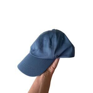 Lululemon unisex classic ball cap utility bule small/medium
